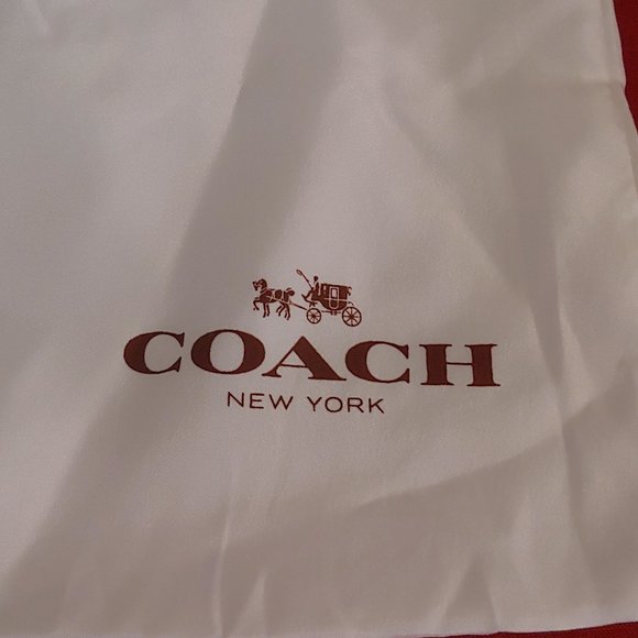 NEW WITHOUT TAGS, 2015 COACH BAG, STILL NEW IN THE BOX!! - Picture 5 of 9